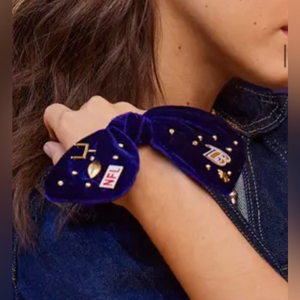 🩶LELE SADOUGHI BALTIMORE RAVENS BOW SCRUNCHIE - NWT🩶